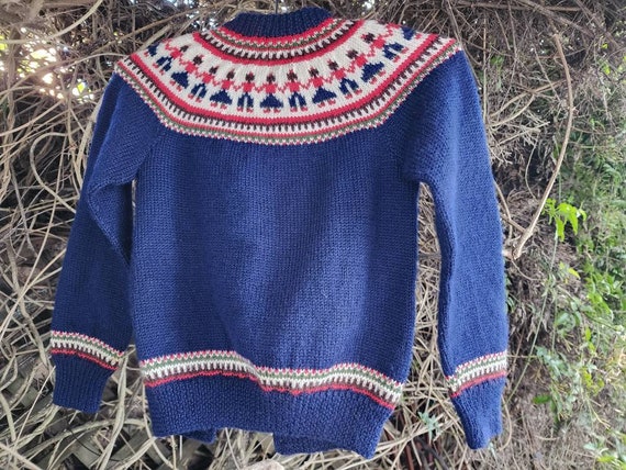 Handmade vintage sweater made in Norway blue red … - image 9