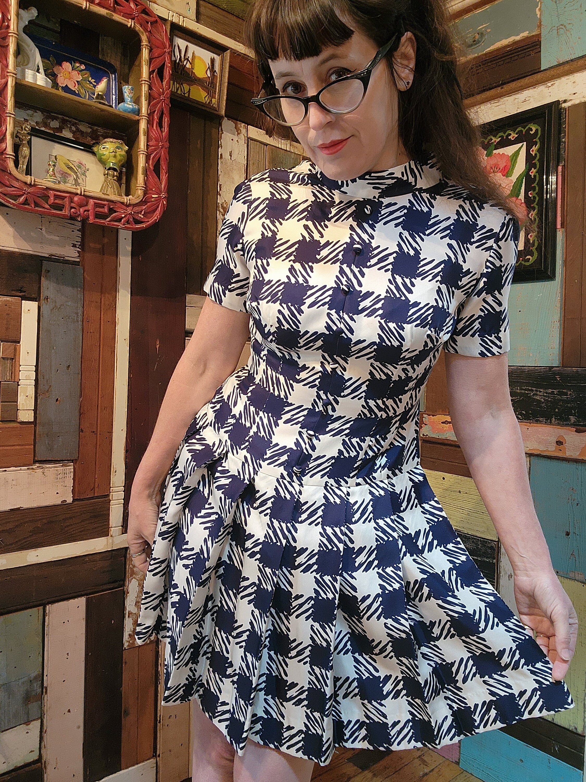 Adorable 60s 1960s silk houndstooth print mod mini dress blue and White