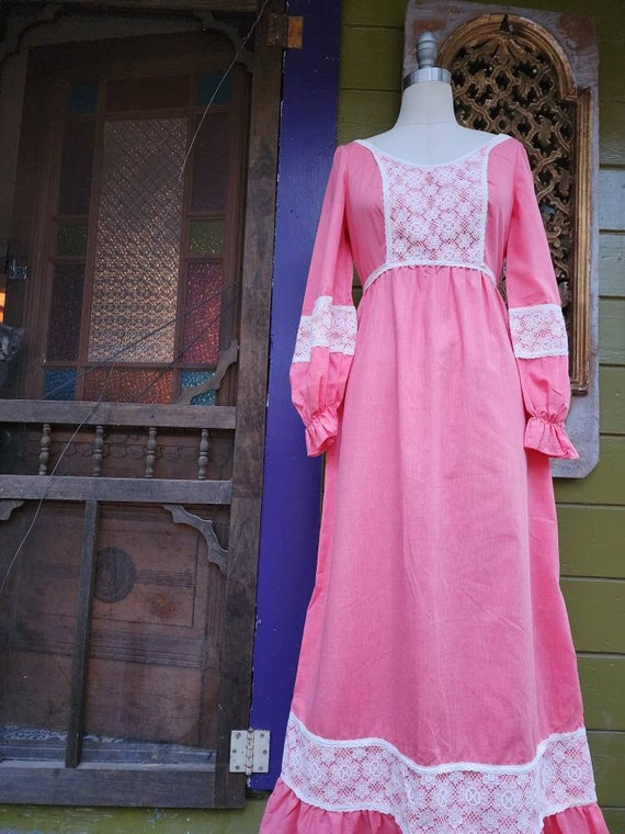 Salmon cotton lace maxi dress gown gunnesax style… - image 5