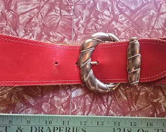 Harvé Benard red genuine snakeskin skinny belt, size L, 34\