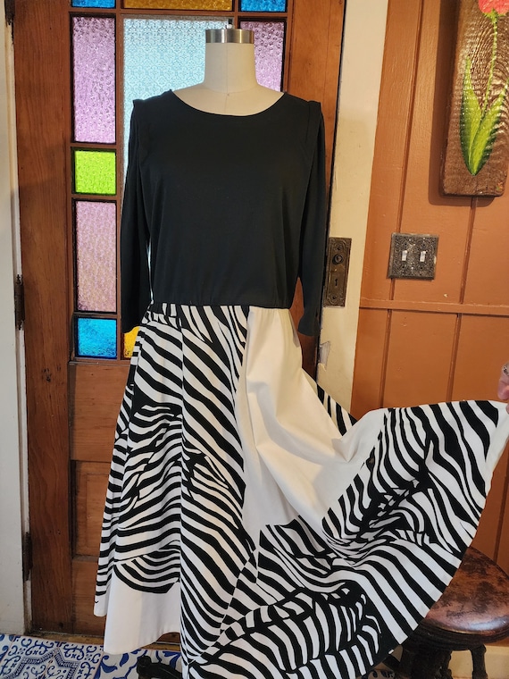 Toni Todd designer Black and white graphic zebra p