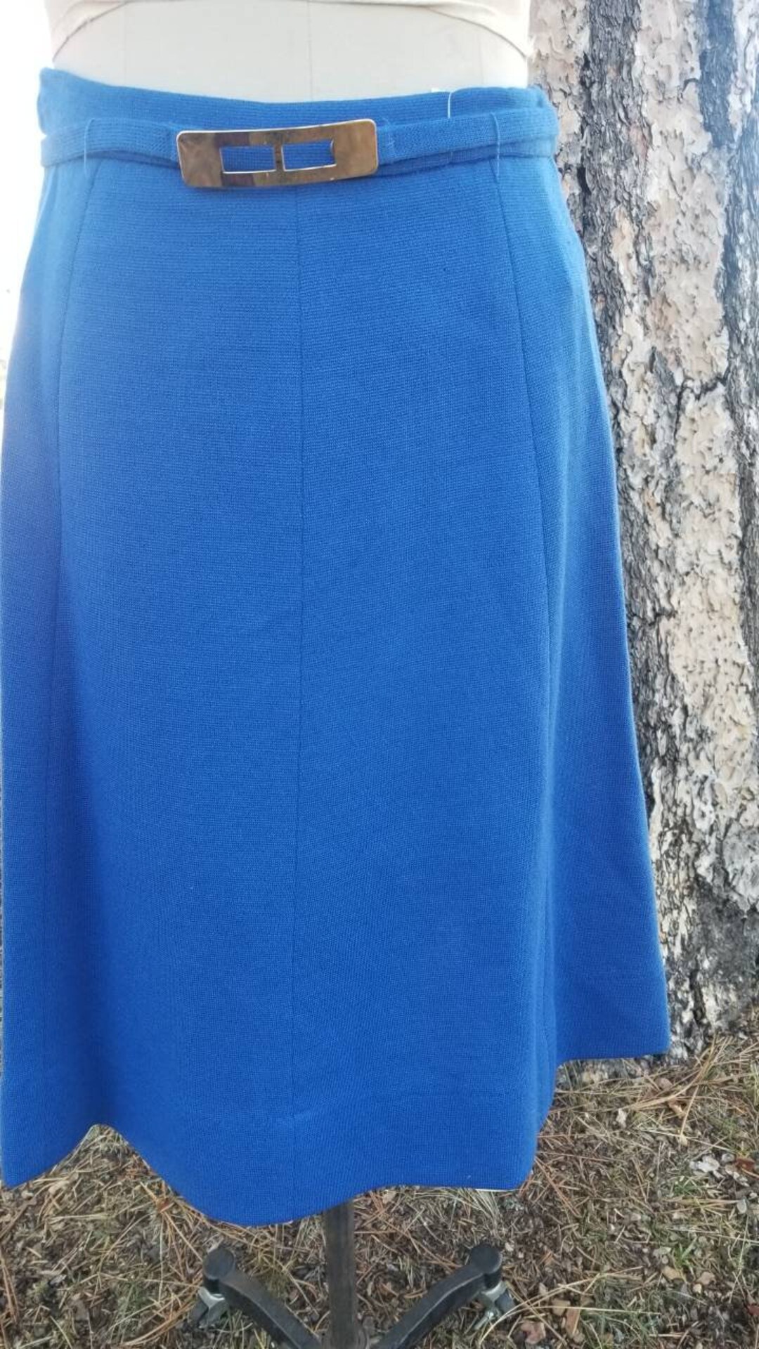 Minimalist Electric Blue Mod Geistex Wool Made in the USA