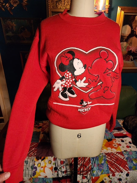 90s 1990s mickey and minnie red sweatshirt heart d