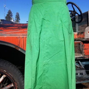 Kelly green 70s does 30s linen skirt with pockets wood buttons boho cottage core prairie image 8