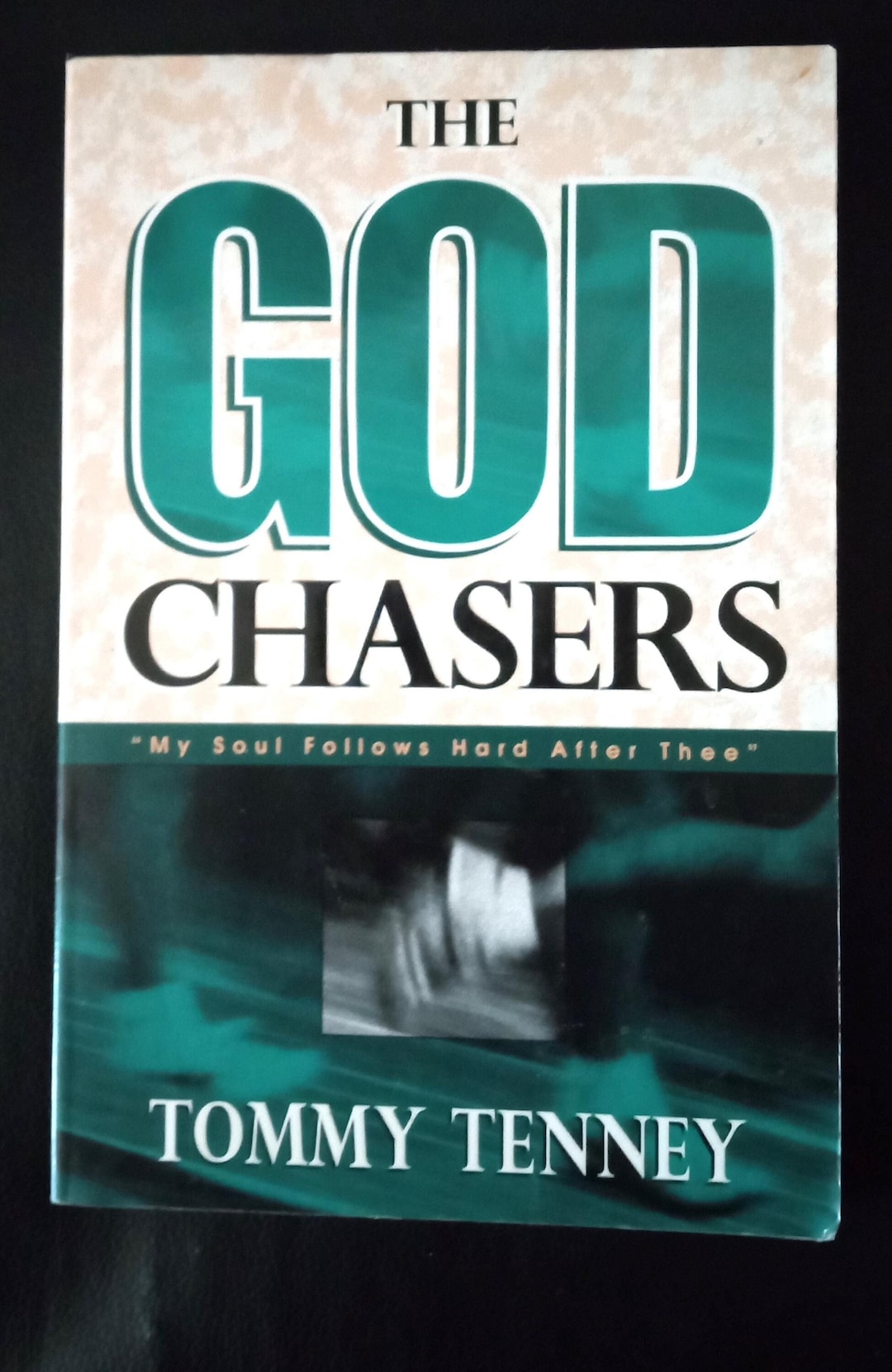 2002 the God Chasers by Tommy Tenney Published by Destiny Image - Etsy