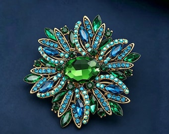 Brosch med sprängkristall, elegant nål i vintagestil för formella tillfällen