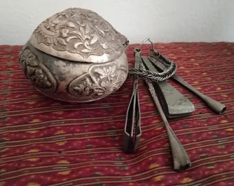 Indonesian Antique Silver Tobacco/Betelnut (Sirih) Container And Ustensils, Likely Sumatra, Indonesian Archipelago, 19th Century