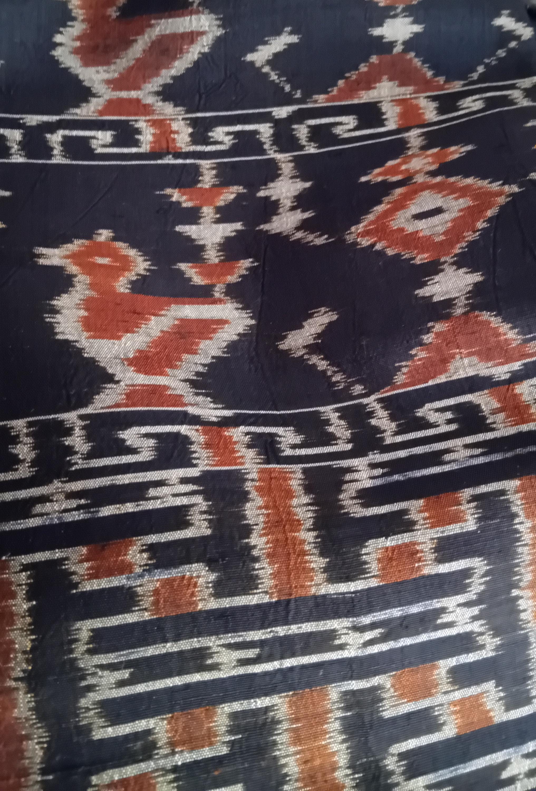 イカット織 布 【used・antique】 Ikat Silk Long Vintage (unused) Piece Handwoven From SEA (laos