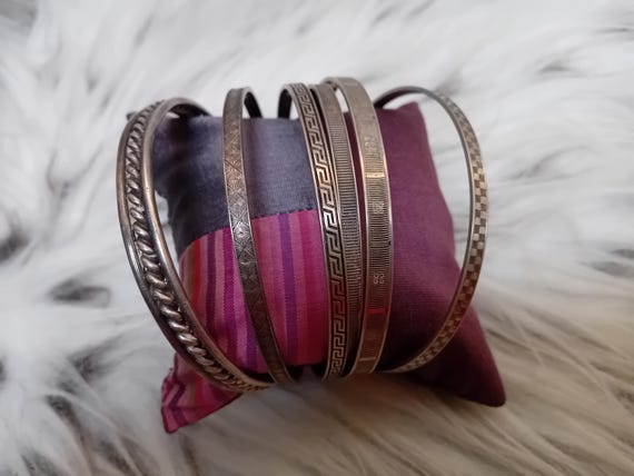 Six Matching Bali Hindu Silver Bangle Bracelets, Bali - Indonesia, Second Half Twentieth Century View 4