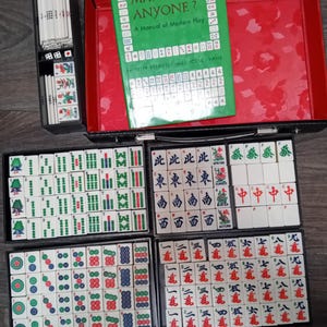 Vintage Mahjong Game With Bamboo and PVC Tiles (148), 1980&#39;s