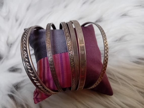 Six Matching Bali Hindu Silver Bangle Bracelets, Bali - Indonesia, Second Half Twentieth Century View 5