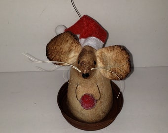 Miniature Christmas Gumdrop mouse Choice of Finish, Christmas Gift and decorating, Gumball Miniature, Homespun from the Heart