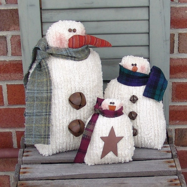 Country snowmen pattern 3 sizes, primitive country snowmen, snowman pattern, chenille snowman, HFTH159