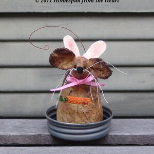 Primitive Easter peter Cottontail mouse Easter mouse Bunny Mouse with carrot Homespun from the Heart mouse of the month image 4