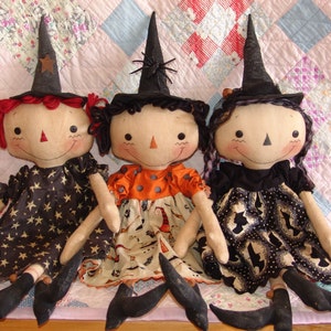 Halloween Pattern witch doll with Gazing ball, Primitive cloth doll pattern, Homespun from the Heart patterns HFTH195