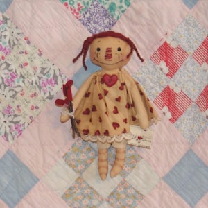 Valentine miniature doll Ornament Pattern with love letter, Valentine Raggedy cloth doll Pattern, small doll pattern, HFTH136