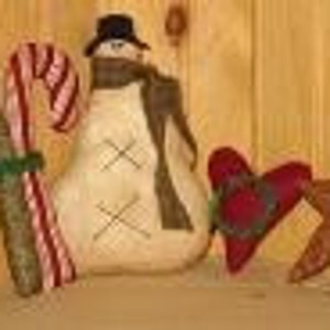 Christmas Decor Doll and Ornaments Pattern, Christmas pattern, Bowl Fillers, Primitive Sewing Pattern, HFTH105 image 2