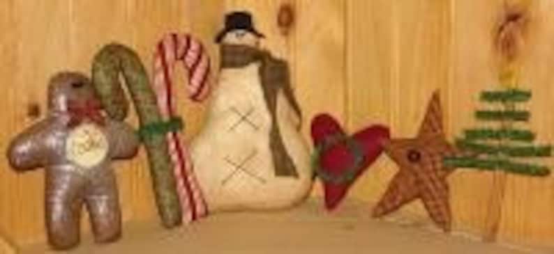 Christmas Decor Doll and Ornaments Pattern, Christmas pattern, Bowl Fillers, Primitive Sewing Pattern, HFTH105 image 2