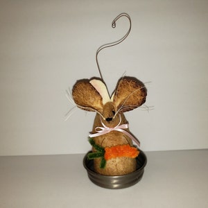 Primitive Easter peter Cottontail mouse Easter mouse Bunny Mouse with carrot Homespun from the Heart mouse of the month image 1
