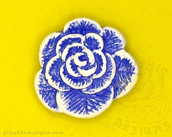 Aimant en forme de rose simple, fait main, disponible en plusieurs couleurs