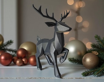 Modern Low-Poly Deer Figurine – 3D Printed Geometric Deer Sculpture – Minimalist Holiday & Home Decor