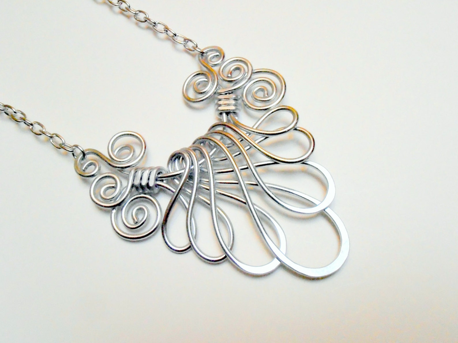 VICTORIAN FAN NECKLACE Choose Your Own Color Etsy