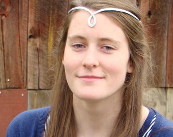 Hand Hammered Loop Elven Circlet - Boho Chic Headband - Bridal Crown Tiara