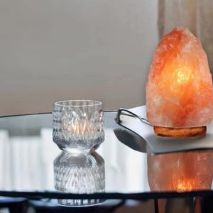 Himalaya-Salzlampe - Handgeschnitzte Salzlampe aus Pakistan | Salzkristall-Lampe rosa | Luft reinigendes Nachtlicht |