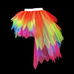 Regenbogen Feder Tutu: High-Low Spikey Festival Rock