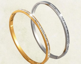 Single Row Square Zircon Bracelet for Women & Girls - 18K Waterproof Stainless Steel Luxury Jewelry Gift