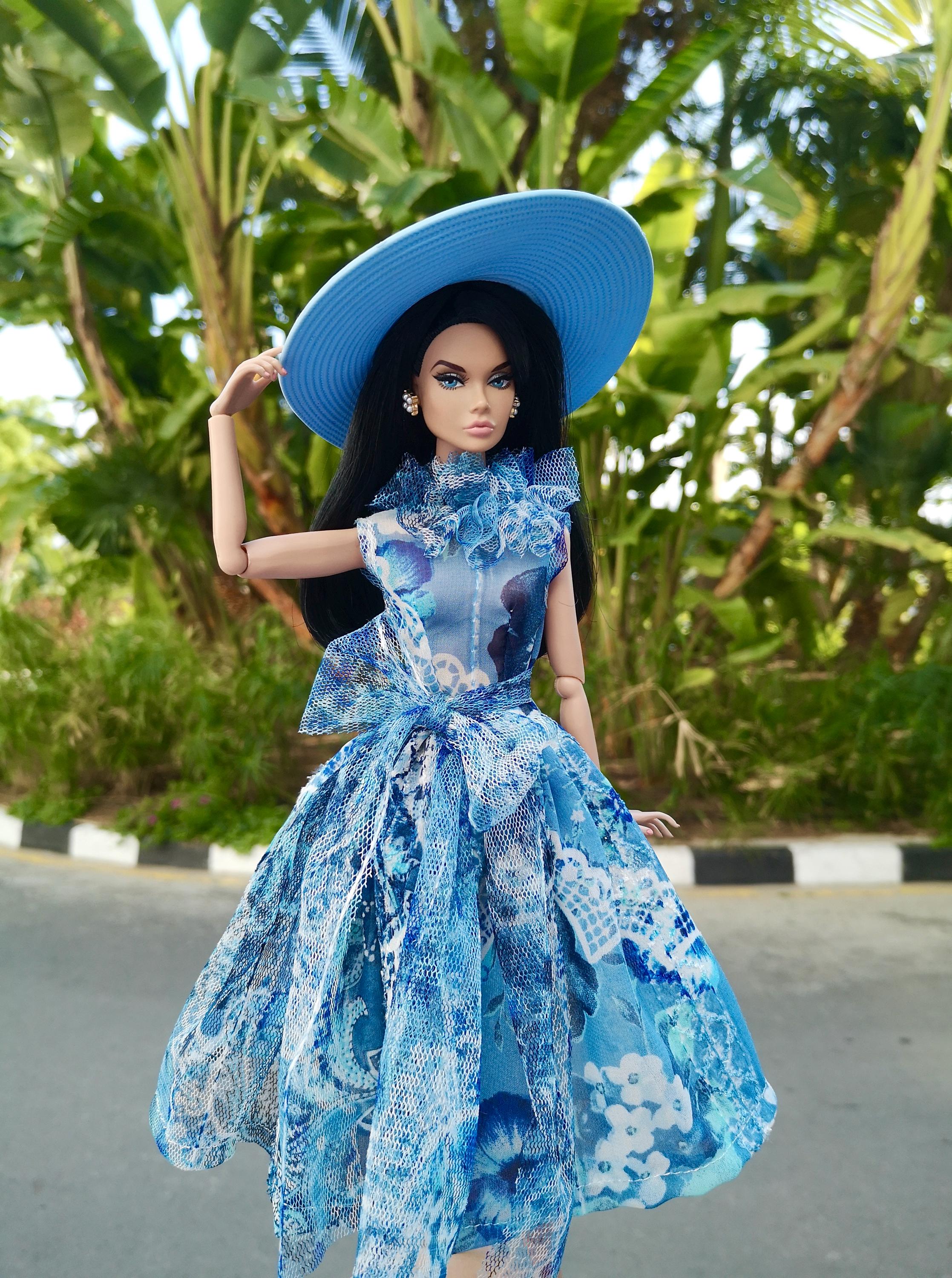 green emerald velvet dress White satin dress for barbie dolls with ostrich fur – The Doll Tailor main image 0