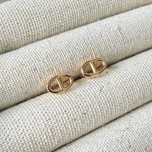 Gold Anchor Chain Huggie Earrings | Gold Plated Solid Silver