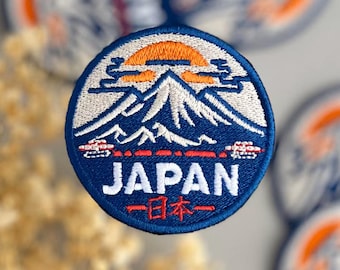 Broderad lapp med berget Fuji, strykbar japansk souvenir, resegåva för naturälskare, naturskön bergsdesign, japansk dekor, 6 x 6 cm