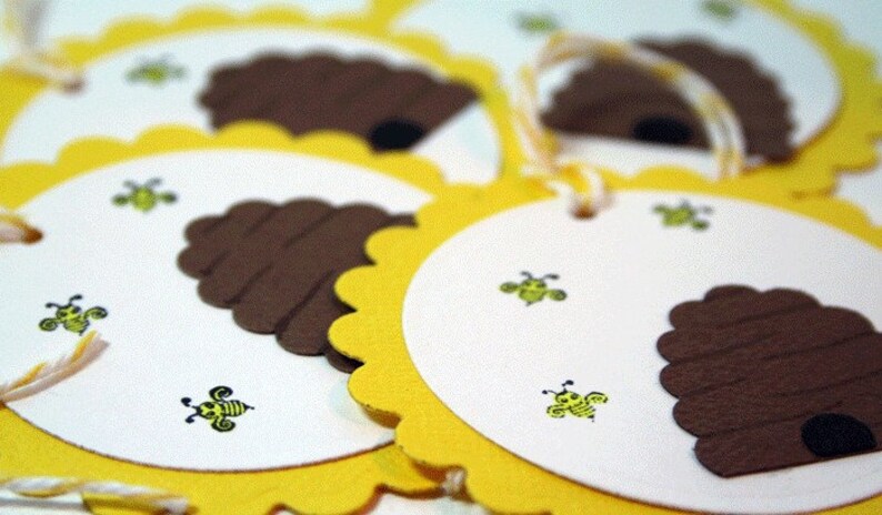 Bee Gift Tag Set of 4 Fanciful Bee Hive Gift Tag Medium image 1