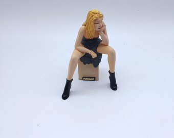 Manara figurine 23 (Pamela)
