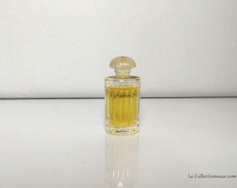 Miniatura del profumo “Prélude” di Balenciaga