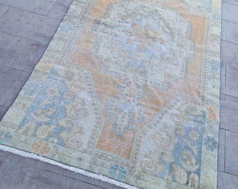 Handknotted Wool Oushak Rug: 4.4x7.6 ft Vintage Turkish Carpet
