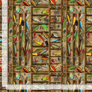 Animal Fabric | Cabin Rules Tackle Box Lure Beige | Timeless Treasures YARD