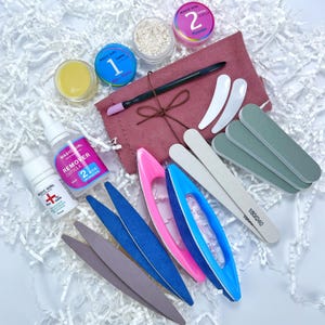Beginner Nail Kit – Easy At-Home Manicure Set with Tools & Shine