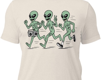 90s Punk Rock Alien Band Parody T-Shirt | Vintage Style Music Humor Tee | Punk Rocker Music Fan Gift | Funny Alien Tee | Music Video Parody
