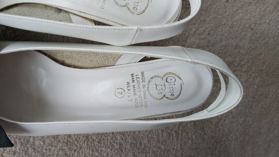 White leather Vintage bridal heels size UK5 costu… - image 5