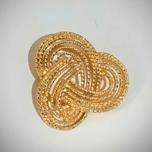 Vintage 1980s Gold Tone Interlocking Love Knot Scarf Clip
