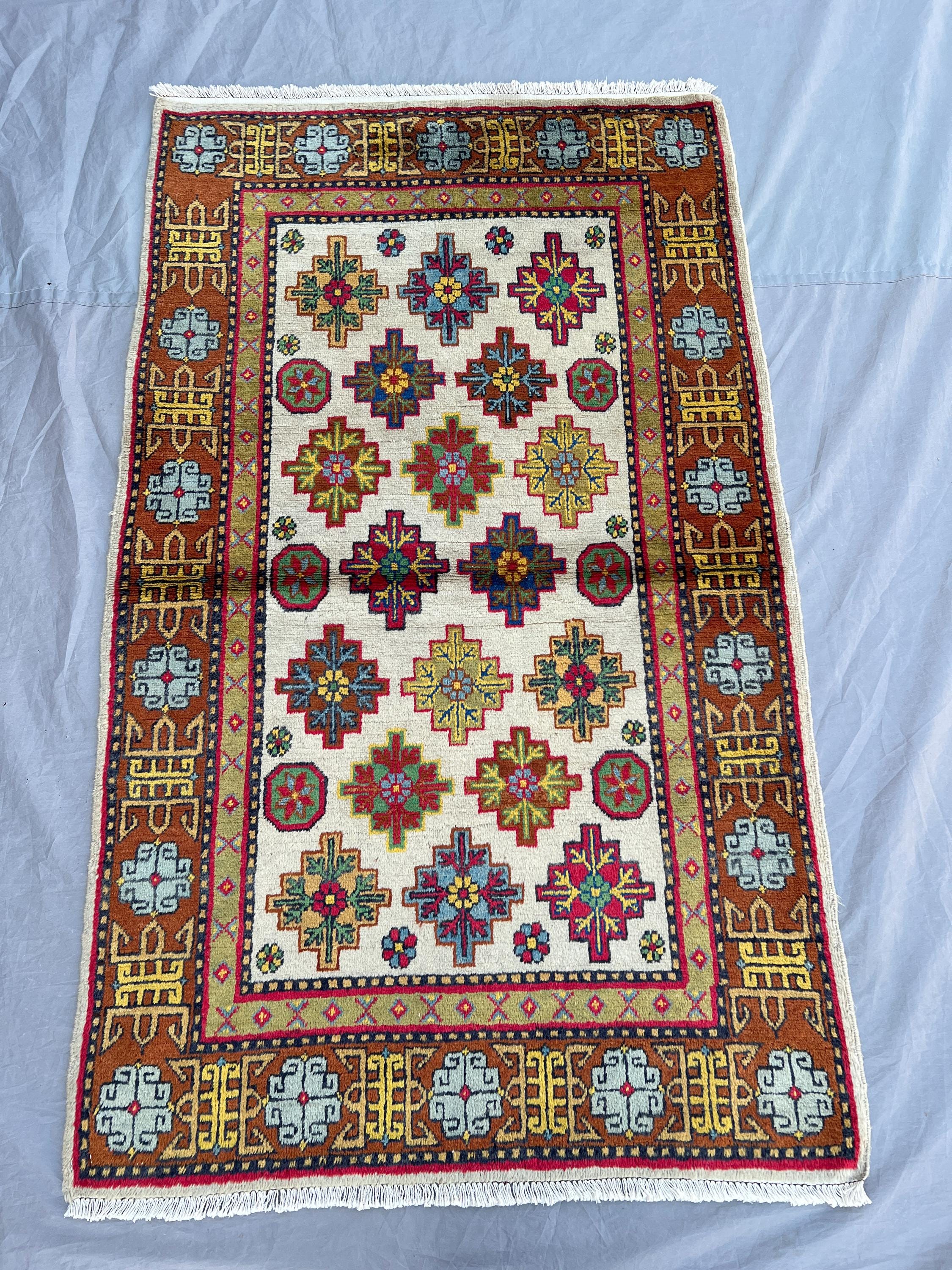 2'11x4'10 Ft Vintage Afghan Hand Knotted Pile Rug | Ivory Geometric Star Medallion Wool Area Rug Boho Living Room, Bedroom, Entryway Accent