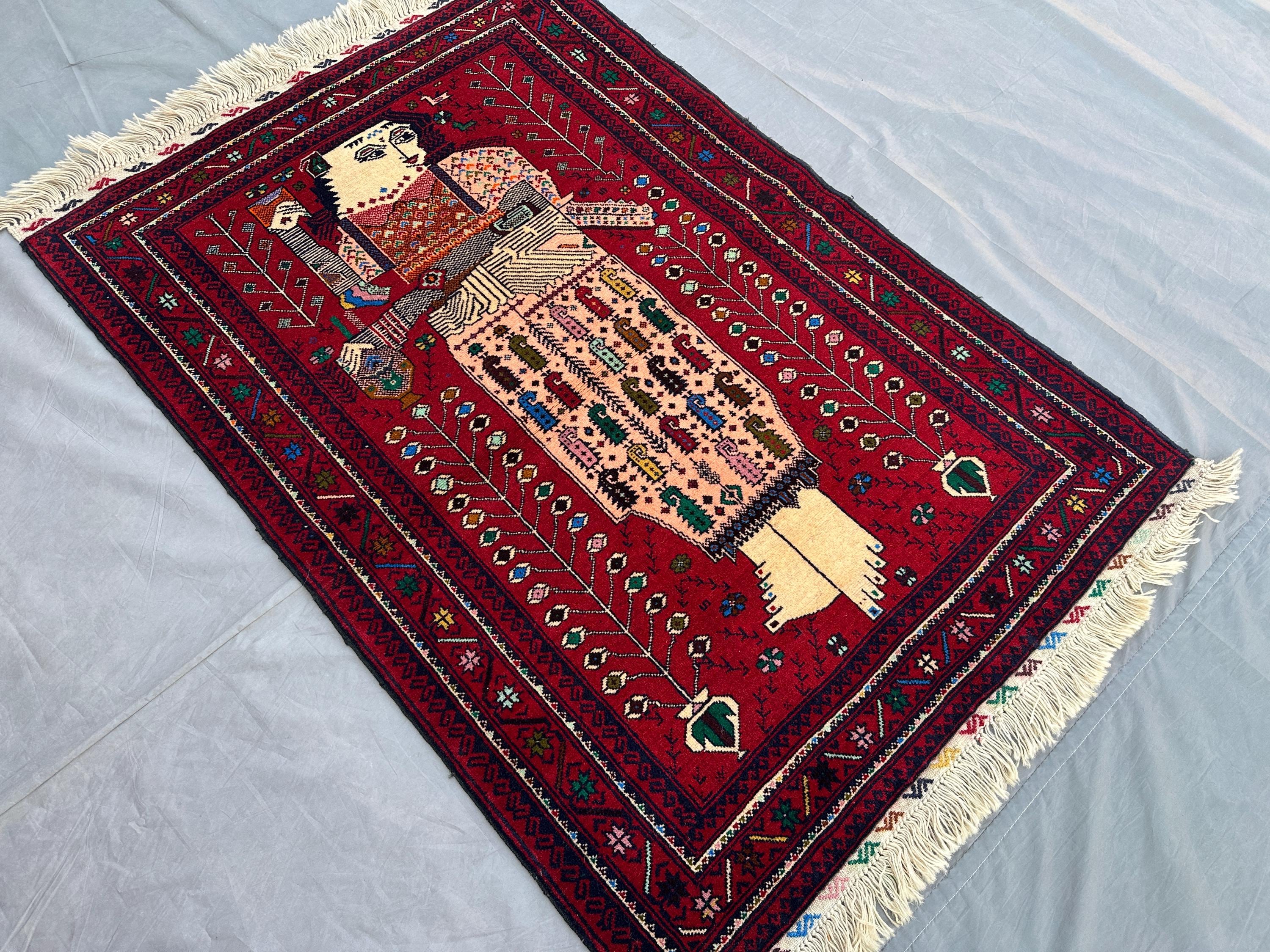 Vintage Afghan Baluch Pictorial Rug 3'1" x 4'5" | Handmade Wool Wall Hanging | Queen Art Design | Tribal Decorative Rug for Home Decor
