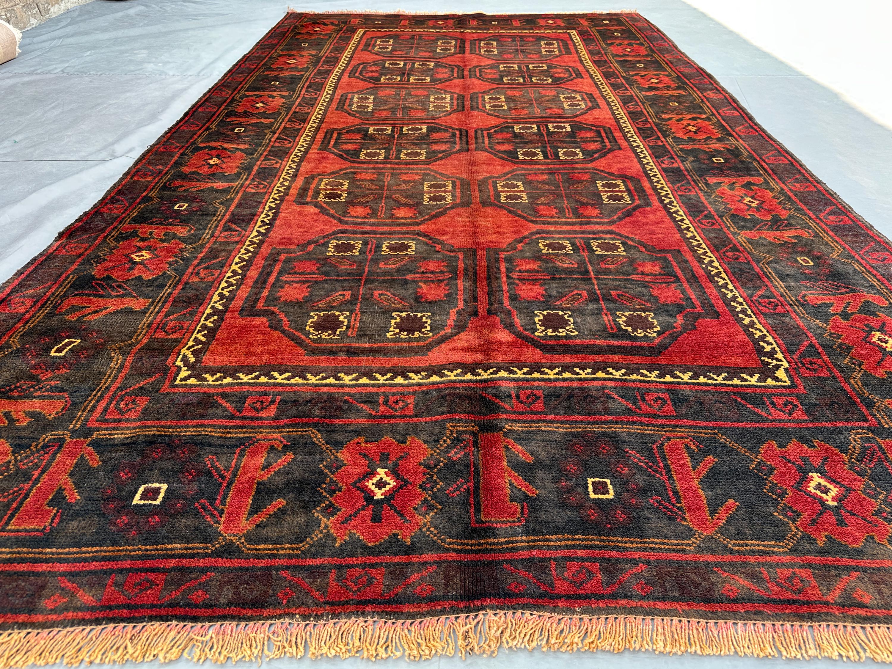 Vintage 1940s Baluch Rug 5'2x9'4 ft, Hand-Knotted Tribal Wool Carpet | Red & Black Nomadic Rug | Afghan Bohemian Decor, 5x10 Wide Runner Rug