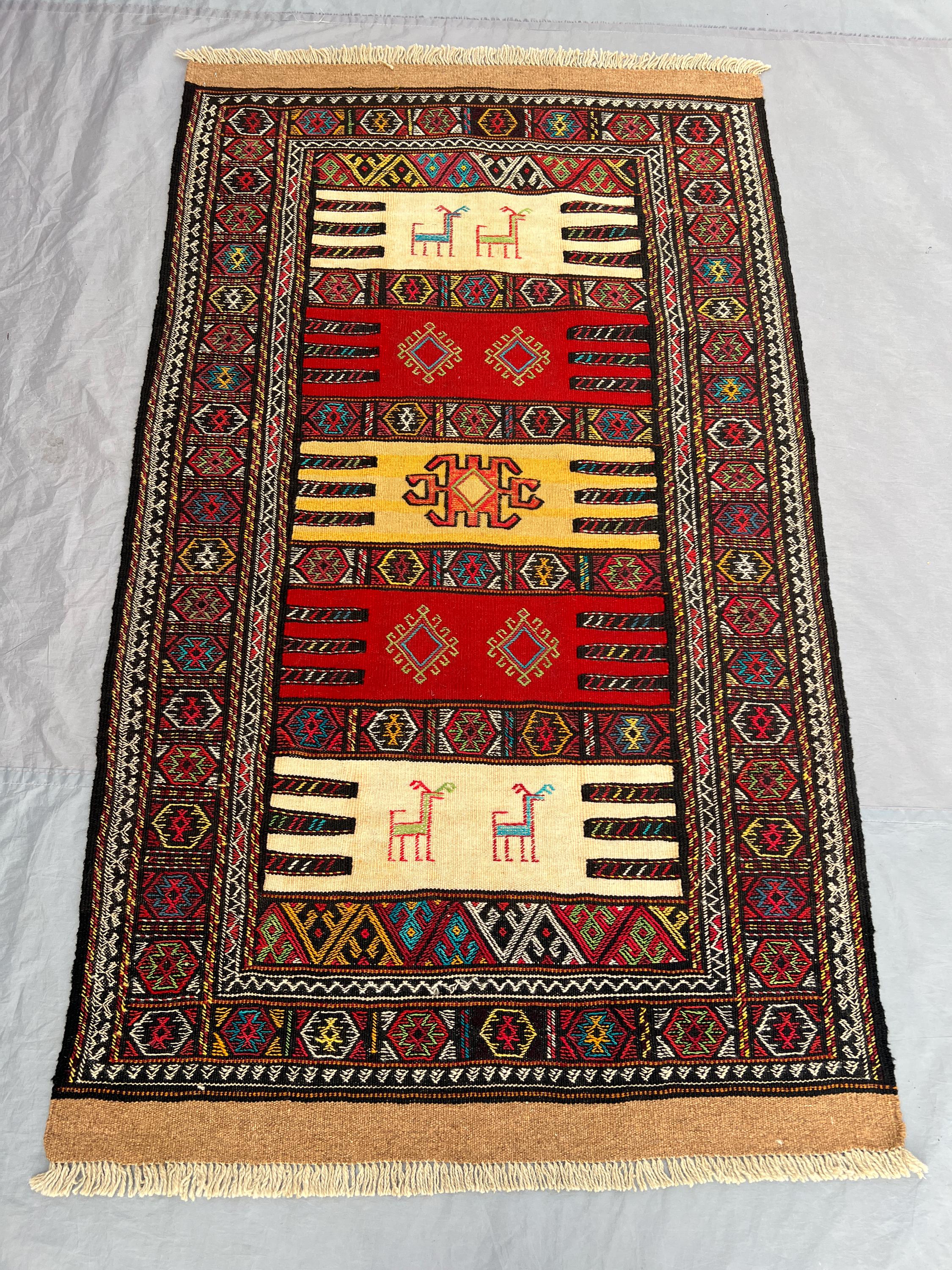 3'5x5'10 Ft Vintage Afghan Baluchi Kilim Flatweave | Ivory Red Gold Banded Animal Motif | Handwoven Wool Rug f
