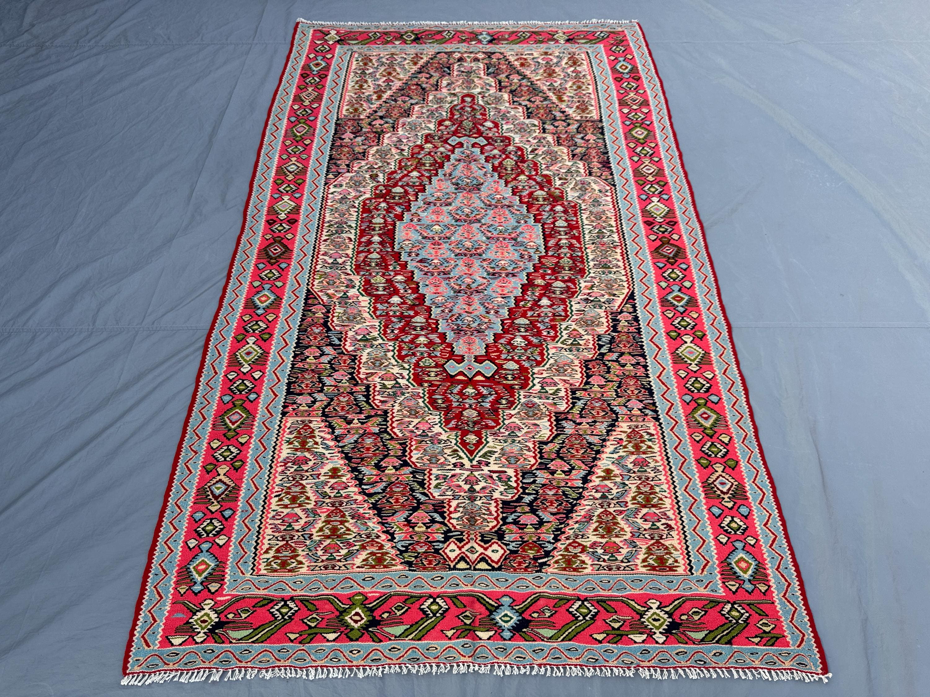 Handwoven Turkish Kilim - Vintage Anatolian Design 5 x 8 ft One of a Kind Flat Weave Large Area Rug Perfect for Living Room Boho Decor