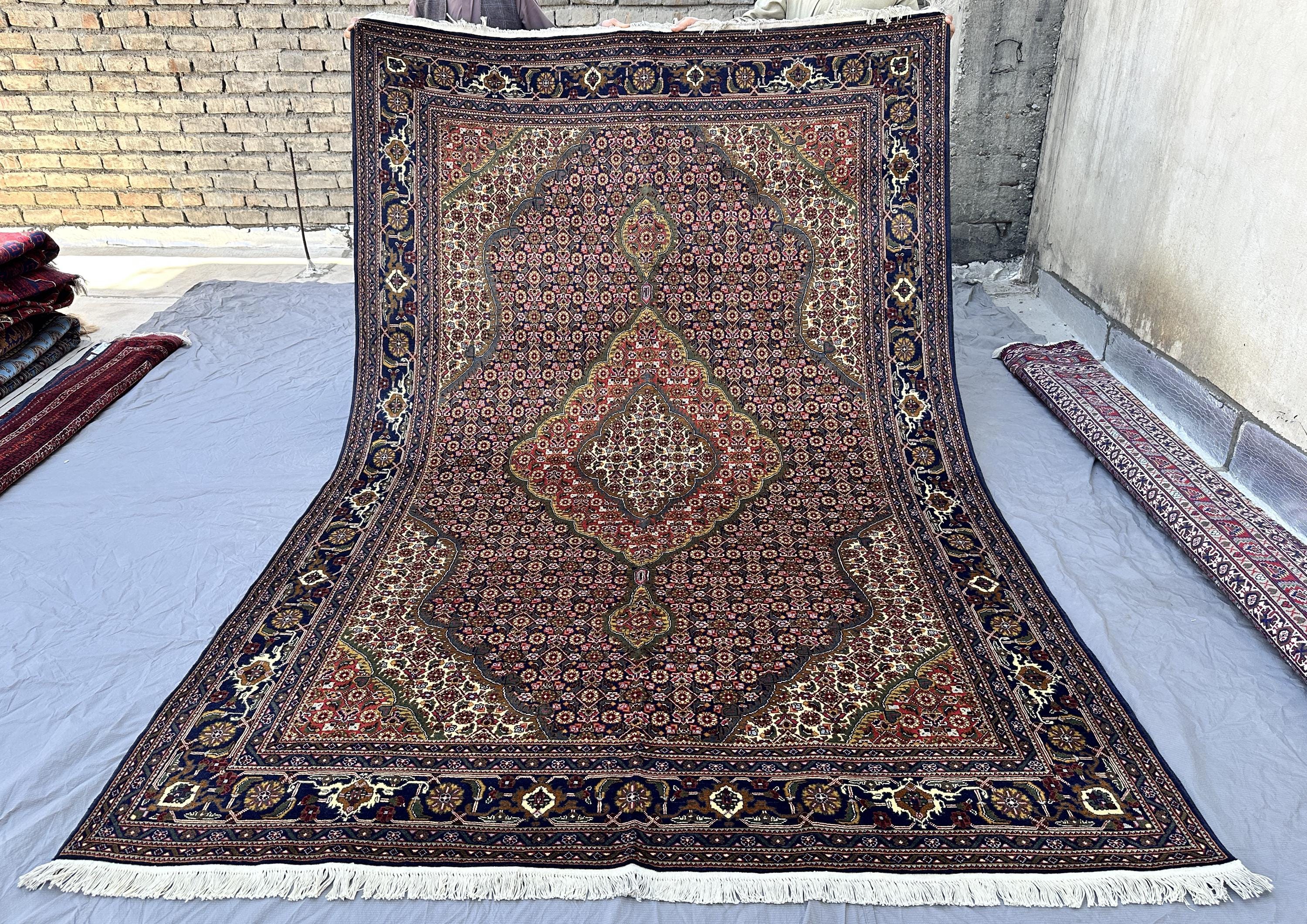 7x10, 'High Quality' Afghan Medallion Rug Hand-Knotted Wool Carpet, Diamond Fish Pattern Design, Vintage Style