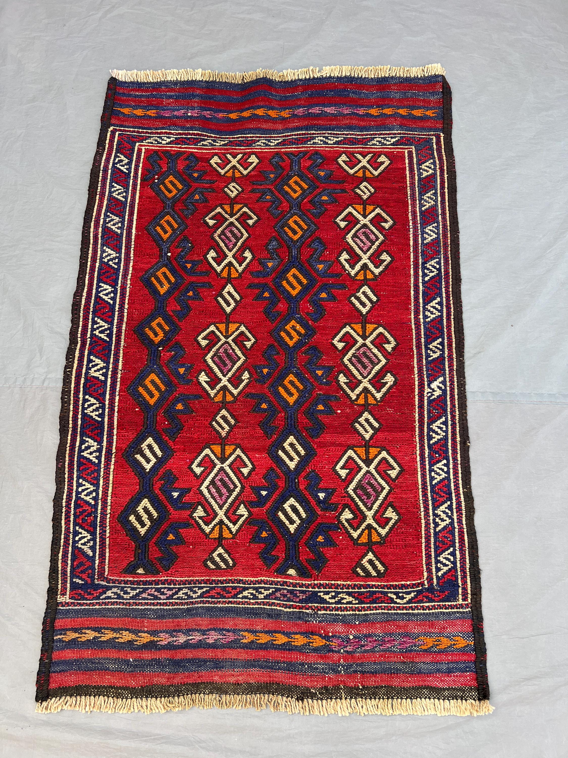 2'7x4'1 ft Vintage Afghan Kilim Rug | Handwoven Tribal Bold Geometric Hook Motif | Crimson Red & Deep Navy Flatweave | Accent Rug Entryway