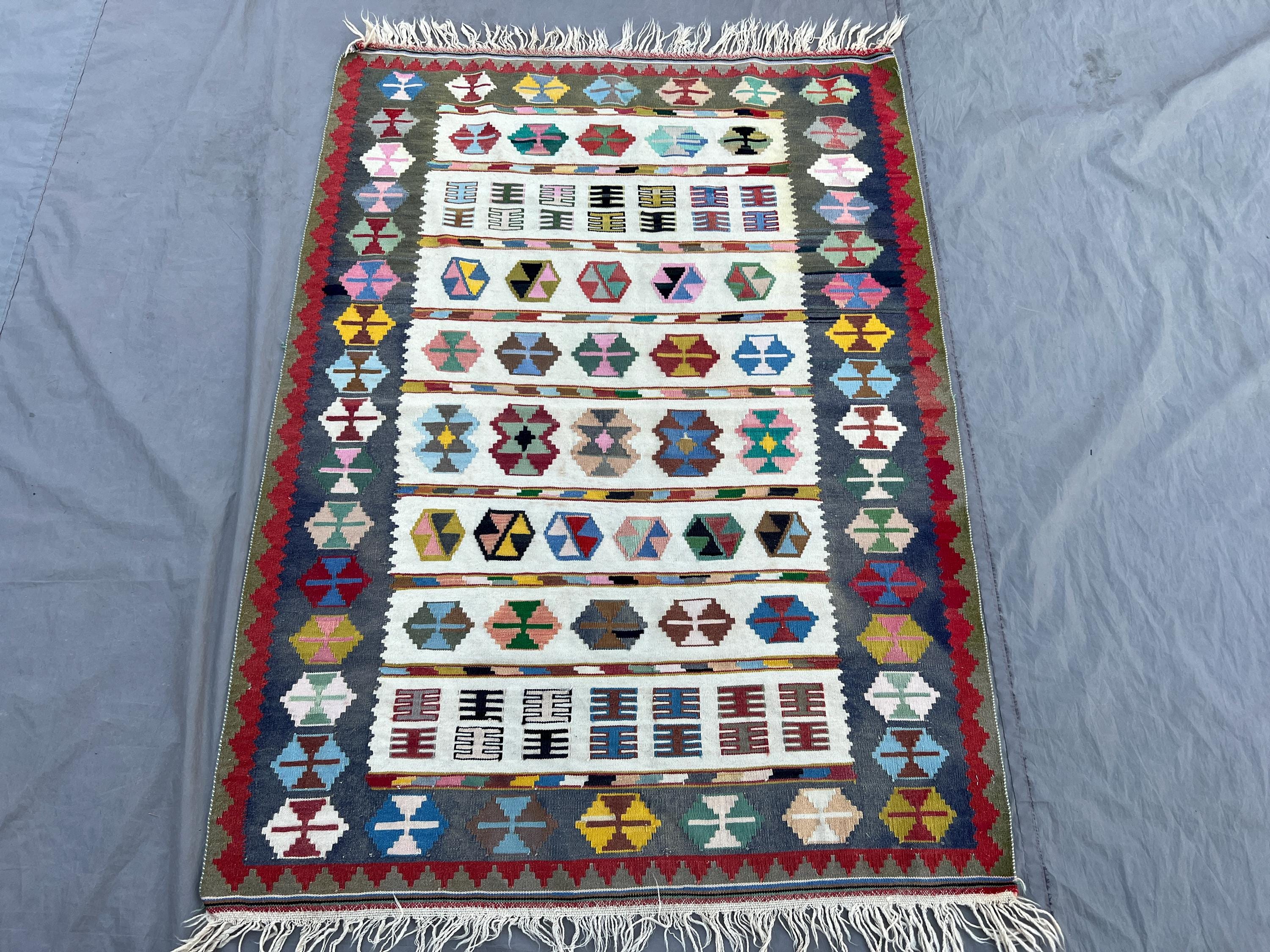 Multi Color 3'4 x 4'6 ft Vintage Afghan Kilim Flatweave, Geometric Diamond Motif, Tribal Design, Accent Rug, B
